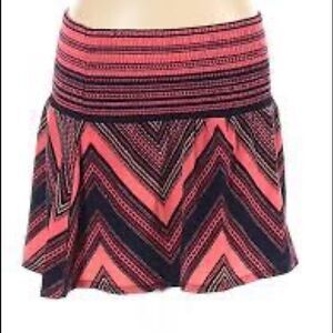 💕🛍🛒EXPRESS skater skirt large chevron- pattern coral/navy blue sz XS/TP